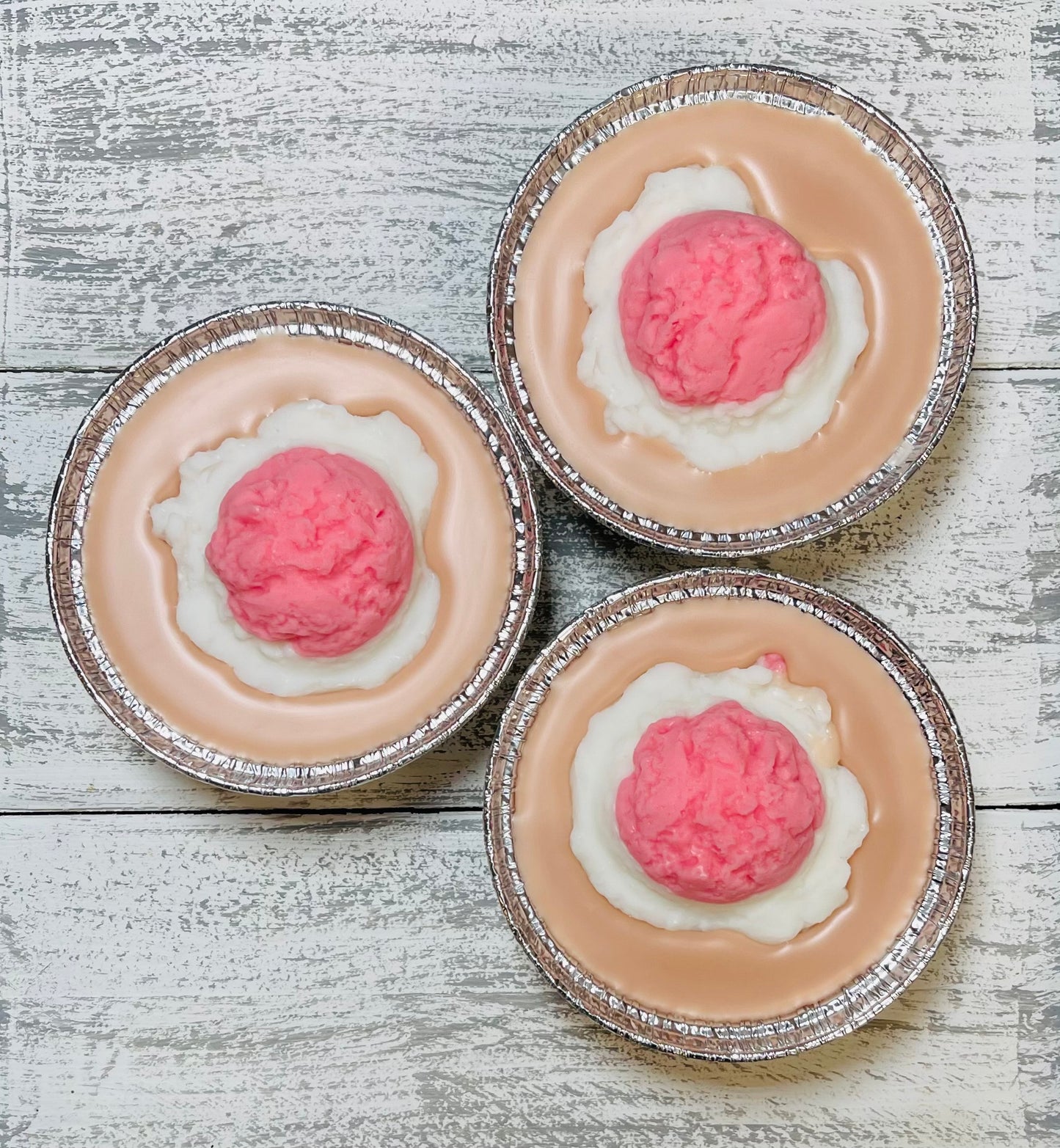 STRAWBERRY SUGAR MILK & CUPCAKES AT TIFFANY'S ~ SOUFFLE CUP